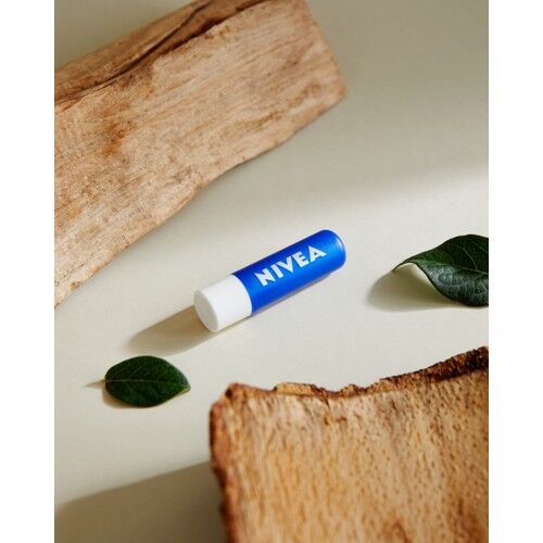 Nivea Dudak Bakım Kremi Essential Care 4.8 gr