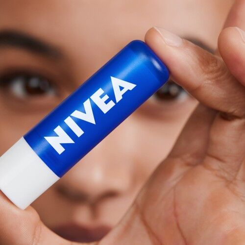 Nivea Dudak Bakım Kremi Essential Care 4.8 gr