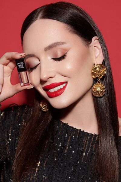 Pastel Glow Liquid Eyeshadow - Likit Göz Farı No: 225 Champagne