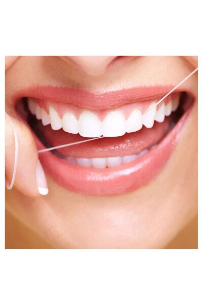 Oral-B Süper Floss Diş İpi 50 m