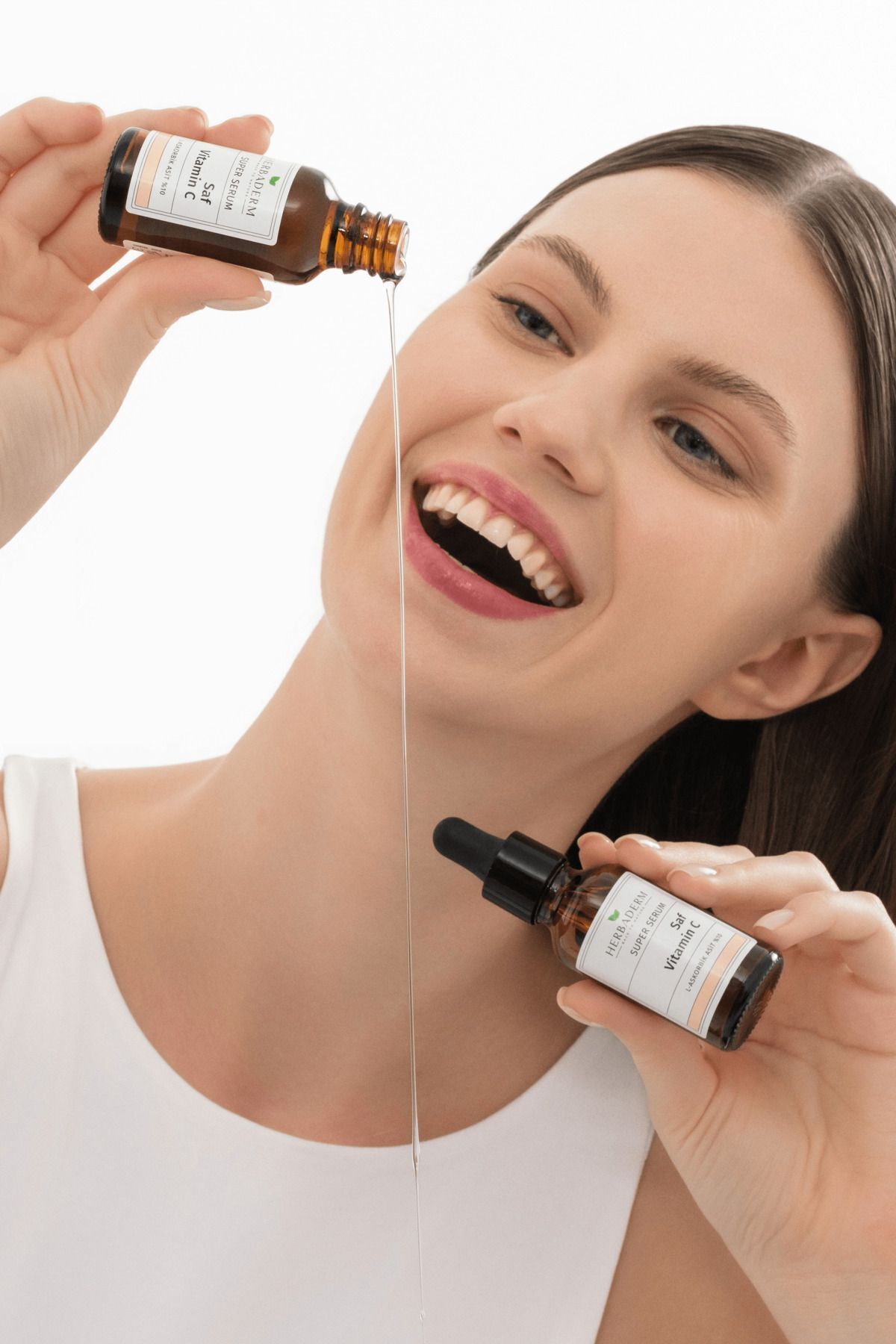 C Vitamin Aydınlatıcı Ve Ton Eşitleyici Yüz Serumu 30 ml %10 Ascorbic Acid