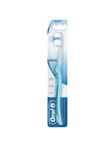 Oral-B Diş Fırçası İndicator Medium